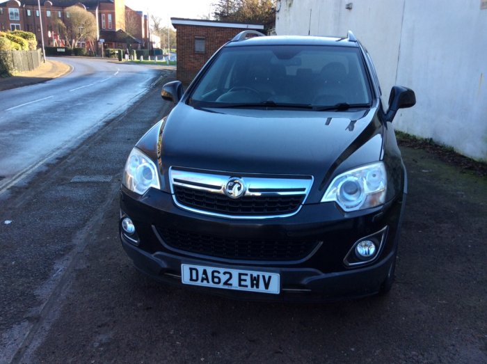 Vauxhall Antara 2.2 CDTi SE Nav 5dr Auto Hatchback Diesel Black