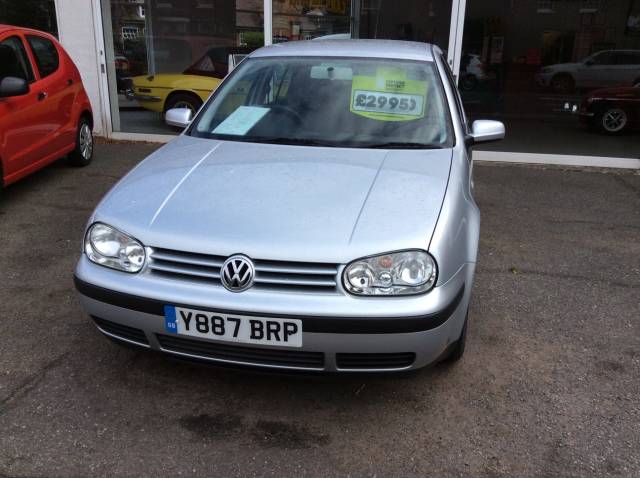 2001 Volkswagen Golf 1.6 16V SE 5dr